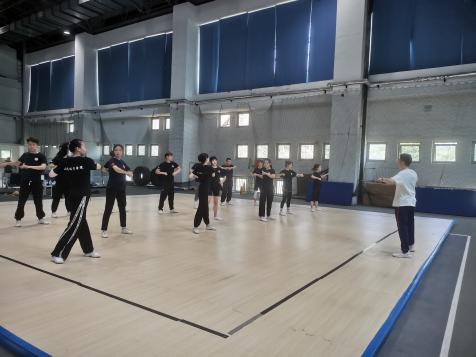 雨燕360体育手机版