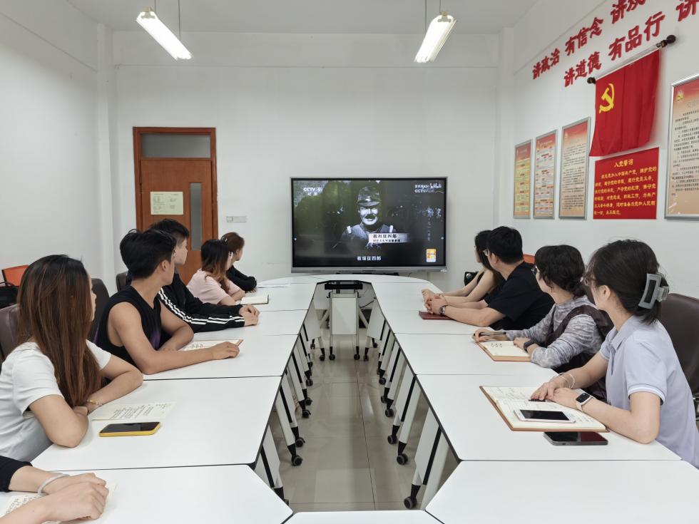 雨燕360体育APP下载