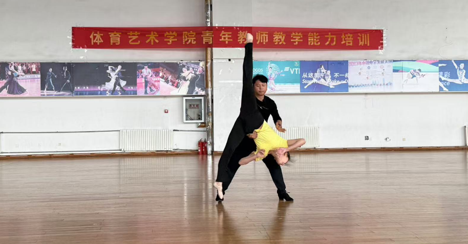 雨燕360体育赛事资讯平台