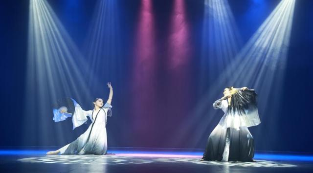 雨燕360体育APP下载